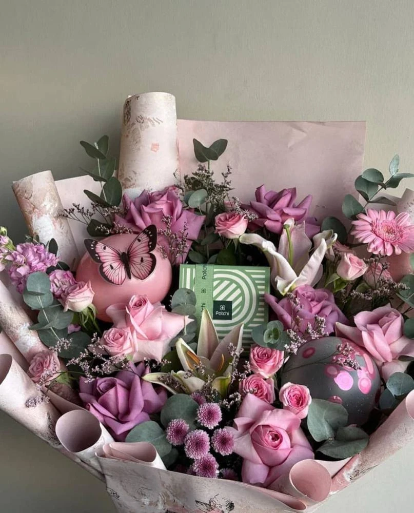 باقة انوثة - مع شوكولاتة باتشي