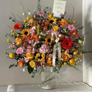 فازة الزهور الربيعية